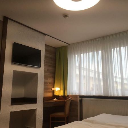 Hotel Am Rossberg Altenahr Esterno foto
