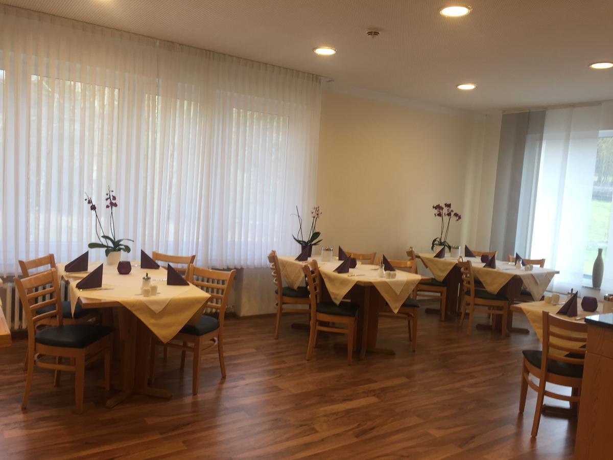 Hotel Am Rossberg Altenahr Esterno foto